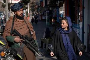 Acht Männer und eine Frau in Afghanistan ausgepeitscht